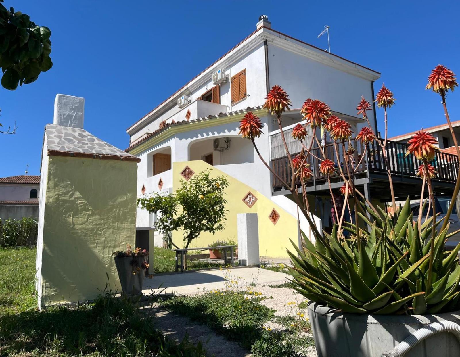 Casa Su Rimediu Orosei Exterior foto